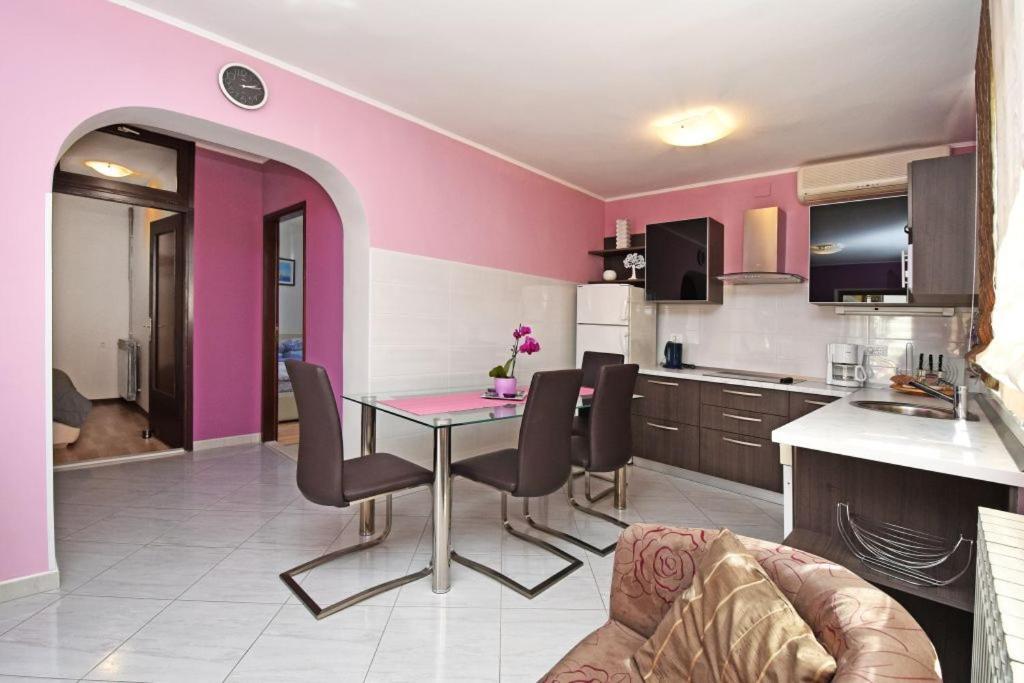 Apartments And Rooms Branka Novigrad  Exterior photo